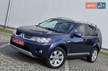 Внедорожник / Кроссовер Mitsubishi Outlander XL 2009 в 