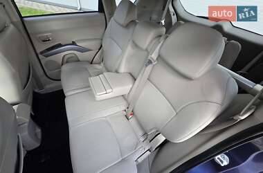 Внедорожник / Кроссовер Mitsubishi Outlander XL 2009 в 