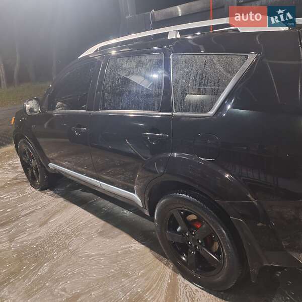 Внедорожник / Кроссовер Mitsubishi Outlander XL 2008 в Львове