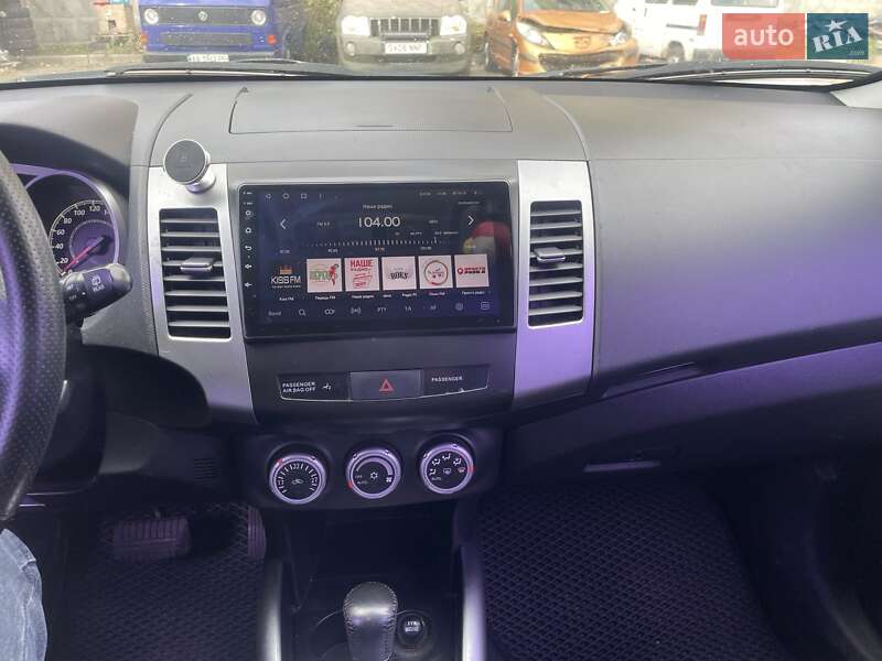 Внедорожник / Кроссовер Mitsubishi Outlander XL 2008 в Киеве фото 6 Внедорожник / Кроссовер Mitsubishi Outlander XL 2008 в Киеве