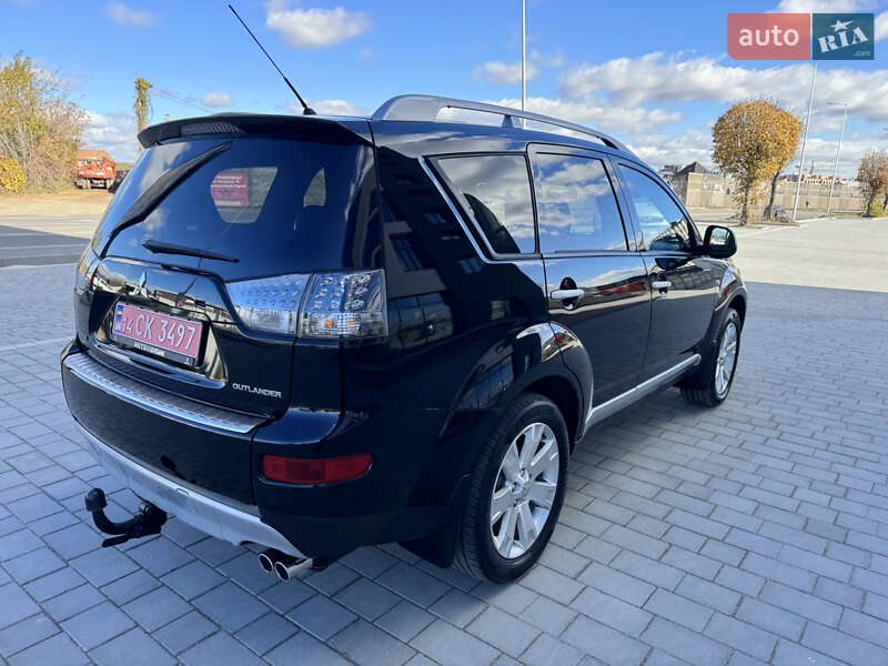 Позашляховик / Кросовер Mitsubishi Outlander XL 2008 в Івано-Франківську