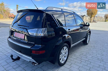 Позашляховик / Кросовер Mitsubishi Outlander XL 2008 в 