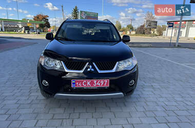 Позашляховик / Кросовер Mitsubishi Outlander XL 2008 в 