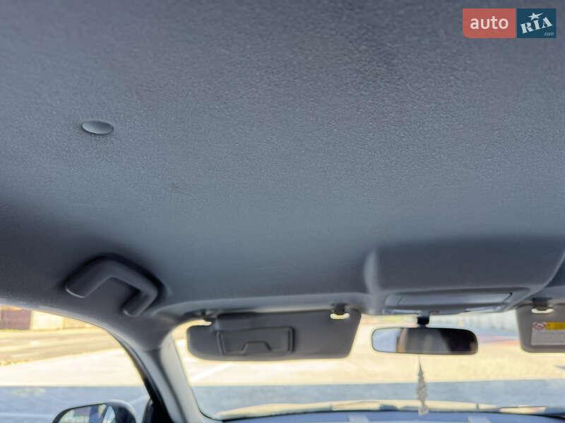 Позашляховик / Кросовер Mitsubishi Outlander XL 2008 в Івано-Франківську