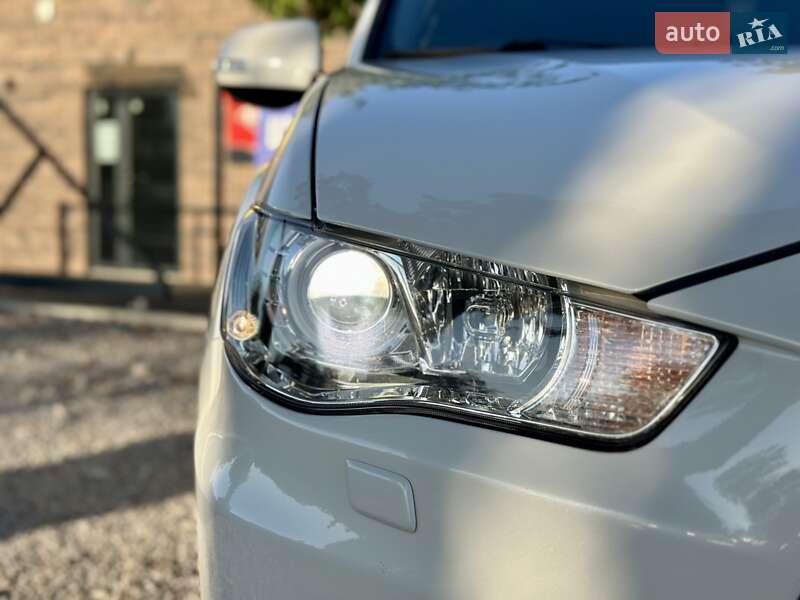 Позашляховик / Кросовер Mitsubishi Outlander XL 2011 в Вінниці фото 6 Позашляховик / Кросовер Mitsubishi Outlander XL 2011 в Вінниці