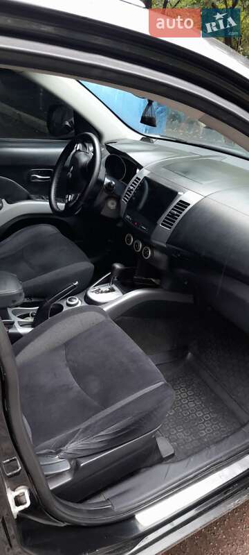 Внедорожник / Кроссовер Mitsubishi Outlander XL 2008 в Одессе фото 6 Внедорожник / Кроссовер Mitsubishi Outlander XL 2008 в Одессе