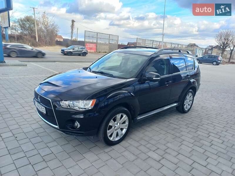 Внедорожник / Кроссовер Mitsubishi Outlander XL 2011 в Ивано-Франковске фото 5 Внедорожник / Кроссовер Mitsubishi Outlander XL 2011 в Ивано-Франковске