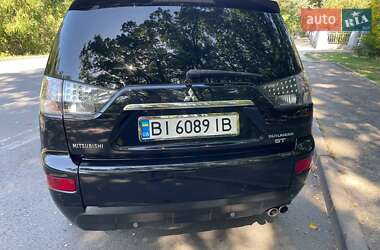 Внедорожник / Кроссовер Mitsubishi Outlander XL 2012 в 