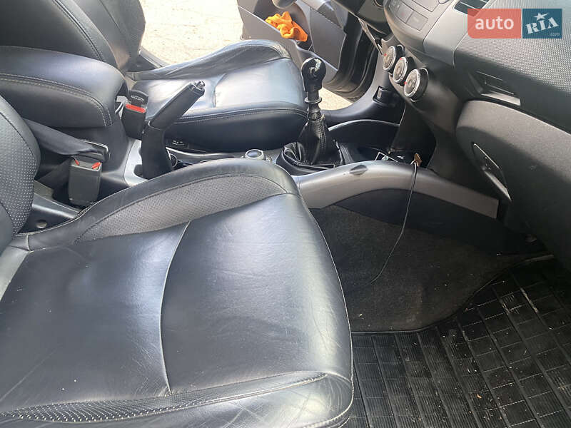 Позашляховик / Кросовер Mitsubishi Outlander XL 2007 в Іванівці фото 18 Позашляховик / Кросовер Mitsubishi Outlander XL 2007 в Іванівці