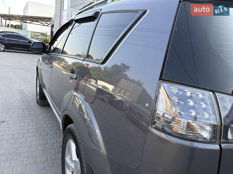 Внедорожник / Кроссовер Mitsubishi Outlander XL 2008 в Киеве фото 8 Внедорожник / Кроссовер Mitsubishi Outlander XL 2008 в Киеве