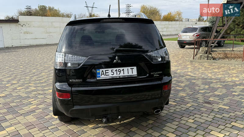 Внедорожник / Кроссовер Mitsubishi Outlander XL 2009 в Днепре фото 10 Внедорожник / Кроссовер Mitsubishi Outlander XL 2009 в Днепре