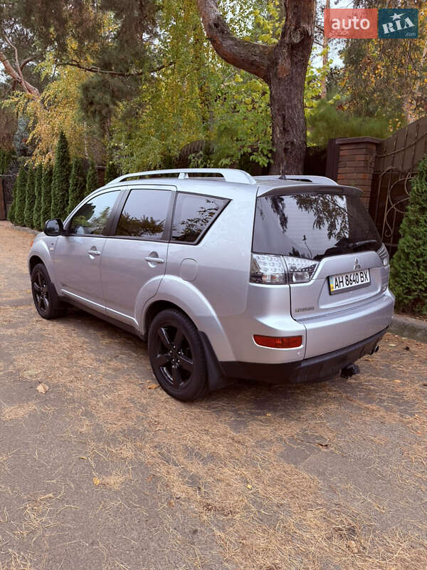 Внедорожник / Кроссовер Mitsubishi Outlander XL 2007 в Киеве фото 12 Внедорожник / Кроссовер Mitsubishi Outlander XL 2007 в Киеве