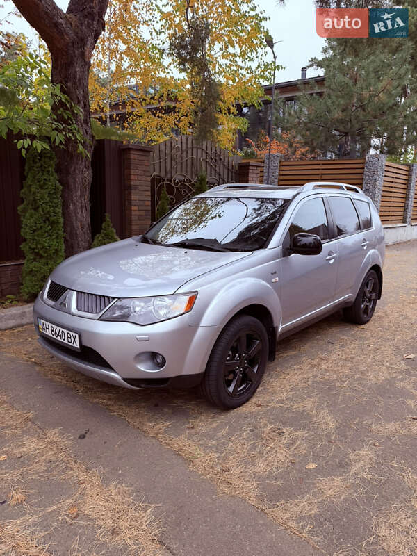 Внедорожник / Кроссовер Mitsubishi Outlander XL 2007 в Киеве фото 15 Внедорожник / Кроссовер Mitsubishi Outlander XL 2007 в Киеве
