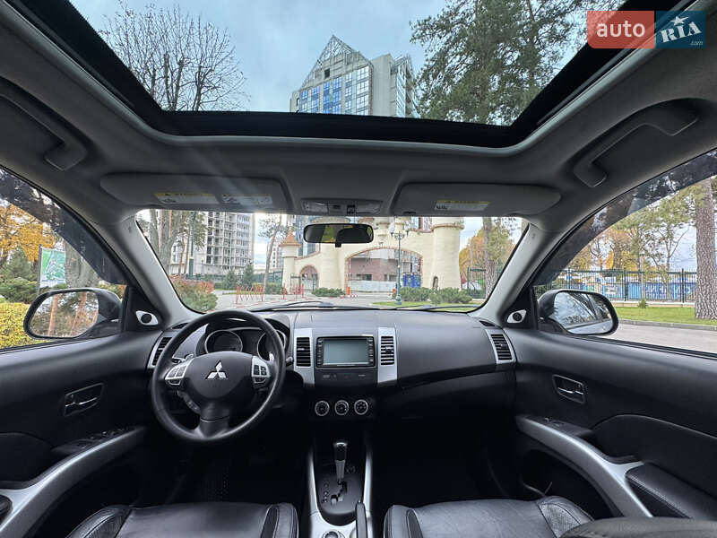 Позашляховик / Кросовер Mitsubishi Outlander XL 2008 в Харкові фото 18 Позашляховик / Кросовер Mitsubishi Outlander XL 2008 в Харкові