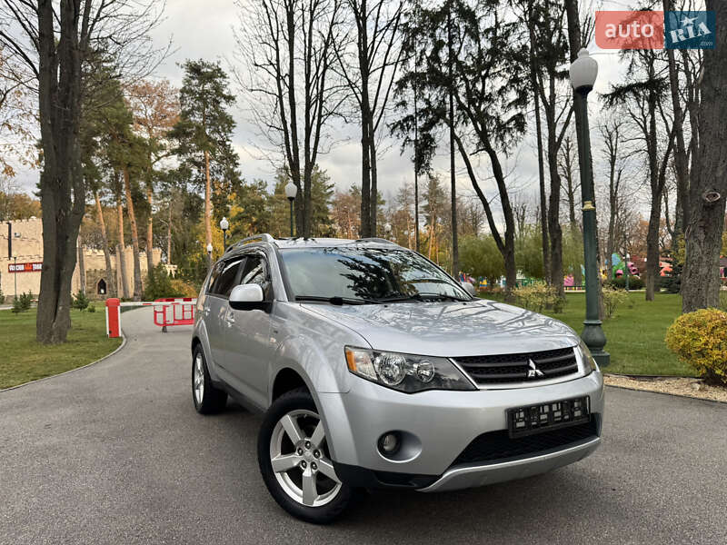 Позашляховик / Кросовер Mitsubishi Outlander XL 2008 в Харкові фото 33 Позашляховик / Кросовер Mitsubishi Outlander XL 2008 в Харкові