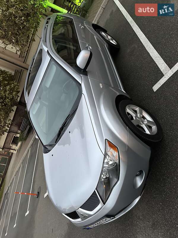 Внедорожник / Кроссовер Mitsubishi Outlander XL 2007 в Киеве фото 10 Внедорожник / Кроссовер Mitsubishi Outlander XL 2007 в Киеве