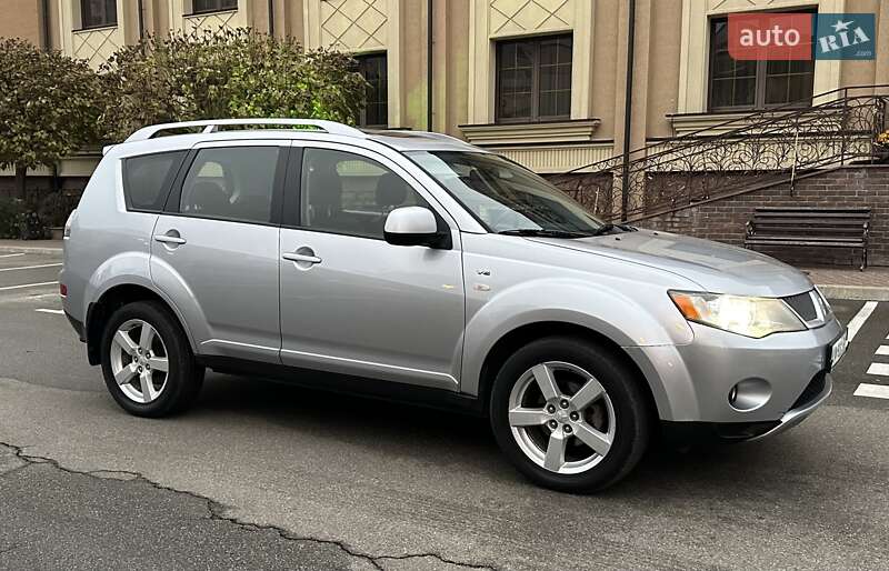 Внедорожник / Кроссовер Mitsubishi Outlander XL 2007 в Киеве фото 21 Внедорожник / Кроссовер Mitsubishi Outlander XL 2007 в Киеве