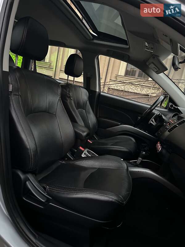 Внедорожник / Кроссовер Mitsubishi Outlander XL 2007 в Киеве фото 26 Внедорожник / Кроссовер Mitsubishi Outlander XL 2007 в Киеве