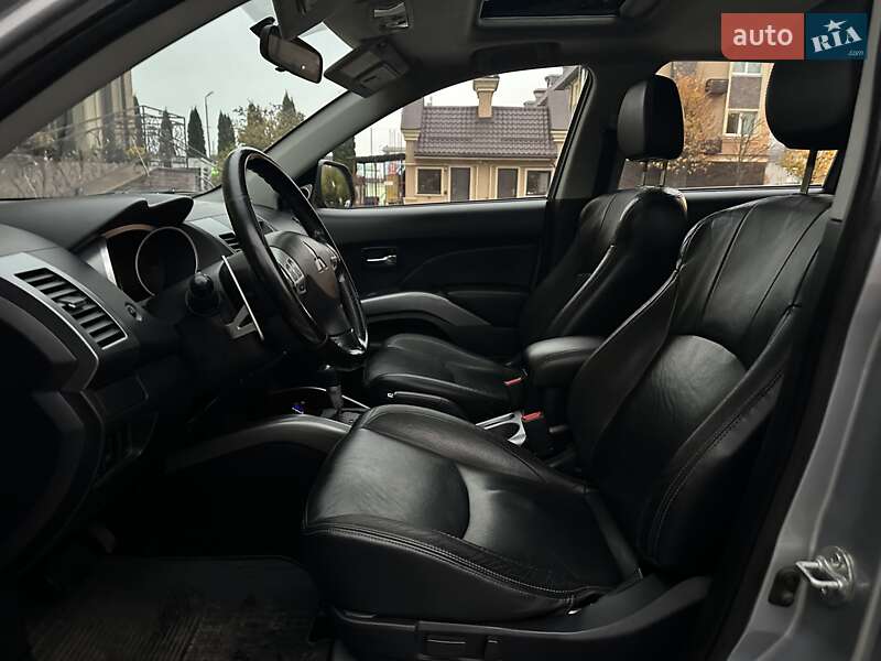 Внедорожник / Кроссовер Mitsubishi Outlander XL 2007 в Киеве фото 41 Внедорожник / Кроссовер Mitsubishi Outlander XL 2007 в Киеве