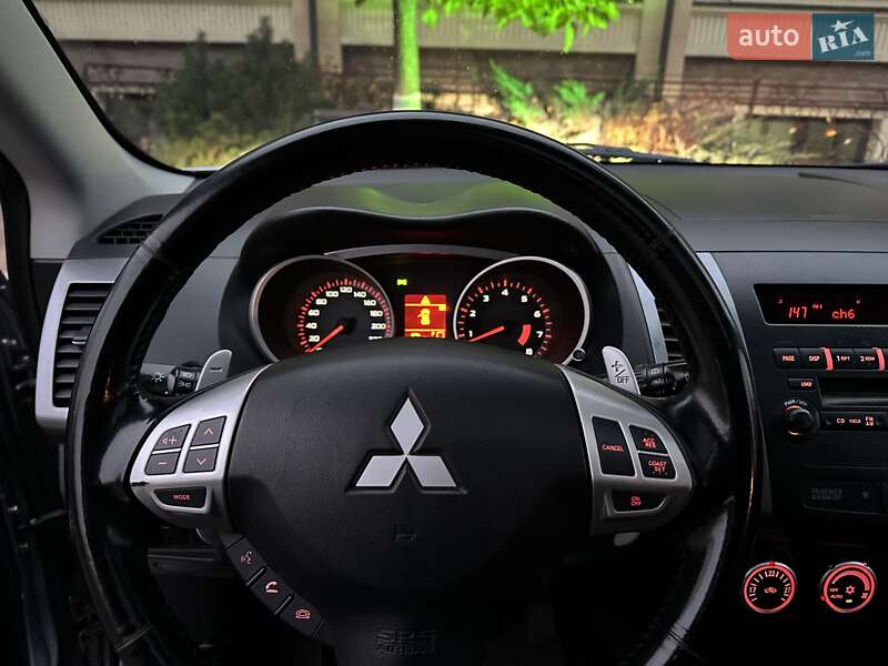Внедорожник / Кроссовер Mitsubishi Outlander XL 2007 в Киеве фото 46 Внедорожник / Кроссовер Mitsubishi Outlander XL 2007 в Киеве
