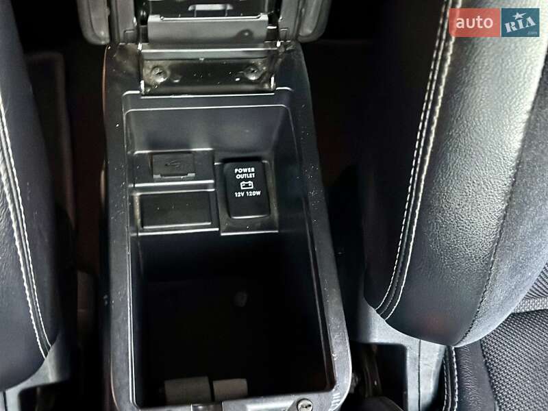 Внедорожник / Кроссовер Mitsubishi Outlander XL 2012 в Владимирце фото 29 Внедорожник / Кроссовер Mitsubishi Outlander XL 2012 в Владимирце