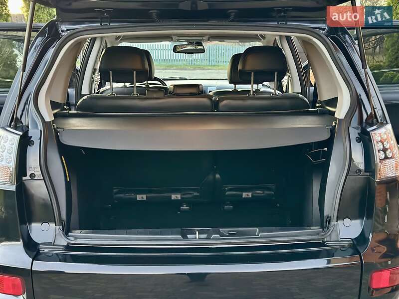 Внедорожник / Кроссовер Mitsubishi Outlander XL 2012 в Владимирце фото 31 Внедорожник / Кроссовер Mitsubishi Outlander XL 2012 в Владимирце