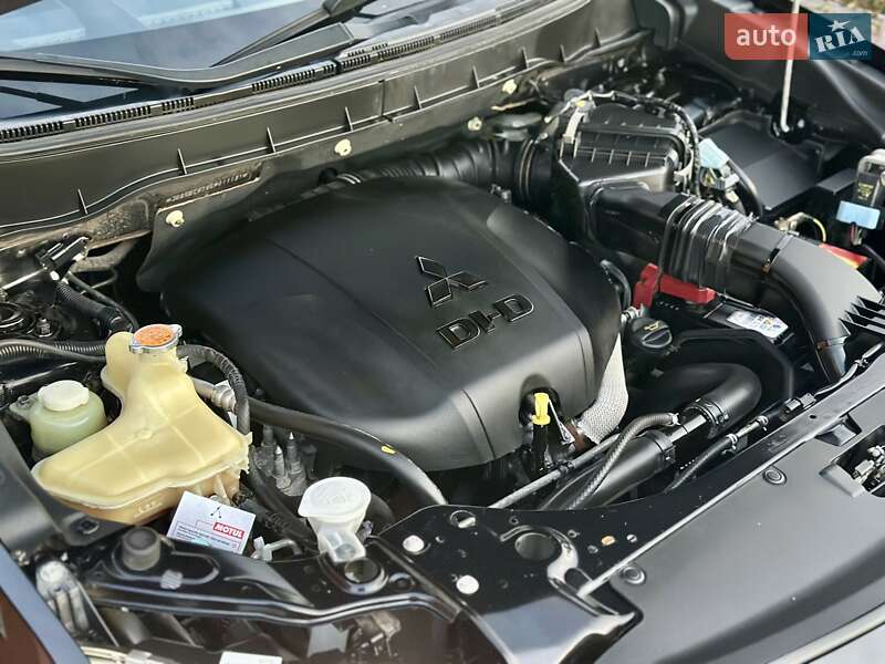 Внедорожник / Кроссовер Mitsubishi Outlander XL 2012 в Владимирце фото 46 Внедорожник / Кроссовер Mitsubishi Outlander XL 2012 в Владимирце