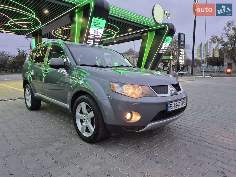 Позашляховик / Кросовер Mitsubishi Outlander XL 2007 в Одесі фото 3 Позашляховик / Кросовер Mitsubishi Outlander XL 2007 в Одесі