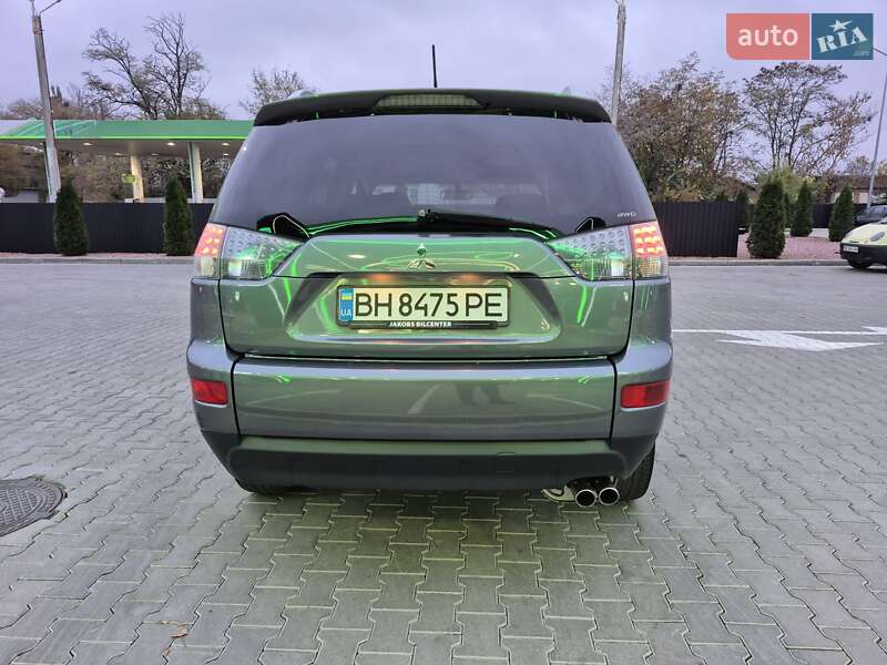 Позашляховик / Кросовер Mitsubishi Outlander XL 2007 в Одесі фото 14 Позашляховик / Кросовер Mitsubishi Outlander XL 2007 в Одесі