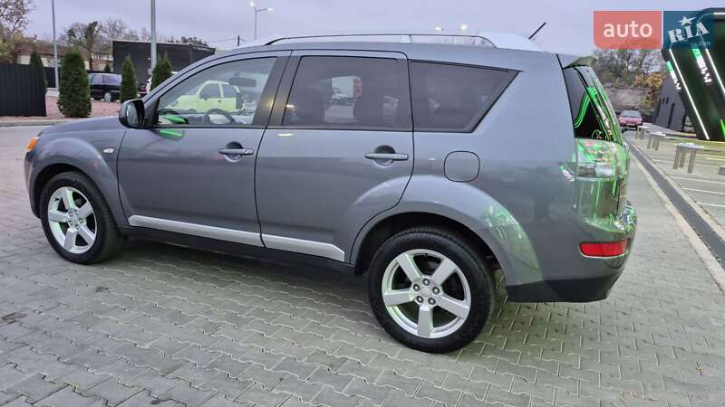 Позашляховик / Кросовер Mitsubishi Outlander XL 2007 в Одесі фото 18 Позашляховик / Кросовер Mitsubishi Outlander XL 2007 в Одесі