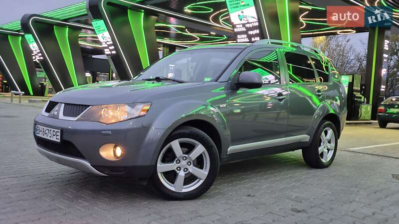 Позашляховик / Кросовер Mitsubishi Outlander XL 2007 в Одесі фото 21 Позашляховик / Кросовер Mitsubishi Outlander XL 2007 в Одесі