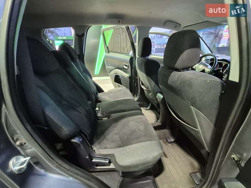 Позашляховик / Кросовер Mitsubishi Outlander XL 2007 в Одесі фото 65 Позашляховик / Кросовер Mitsubishi Outlander XL 2007 в Одесі