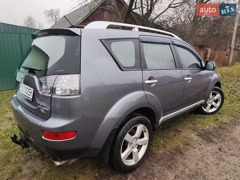 Mitsubishi Outlander XL 2008