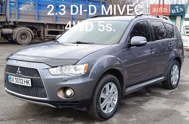 Внедорожник / Кроссовер Mitsubishi Outlander XL 2010 в Теофиполе