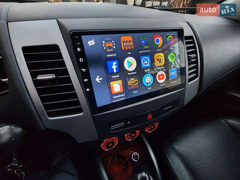 Внедорожник / Кроссовер Mitsubishi Outlander XL 2011 в Буче фото 30 Внедорожник / Кроссовер Mitsubishi Outlander XL 2011 в Буче