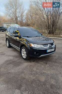 Внедорожник / Кроссовер Mitsubishi Outlander XL 2008 в Харькове