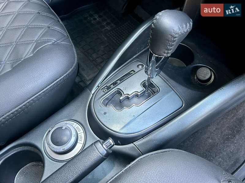 Внедорожник / Кроссовер Mitsubishi Outlander XL 2008 в Белой Церкви