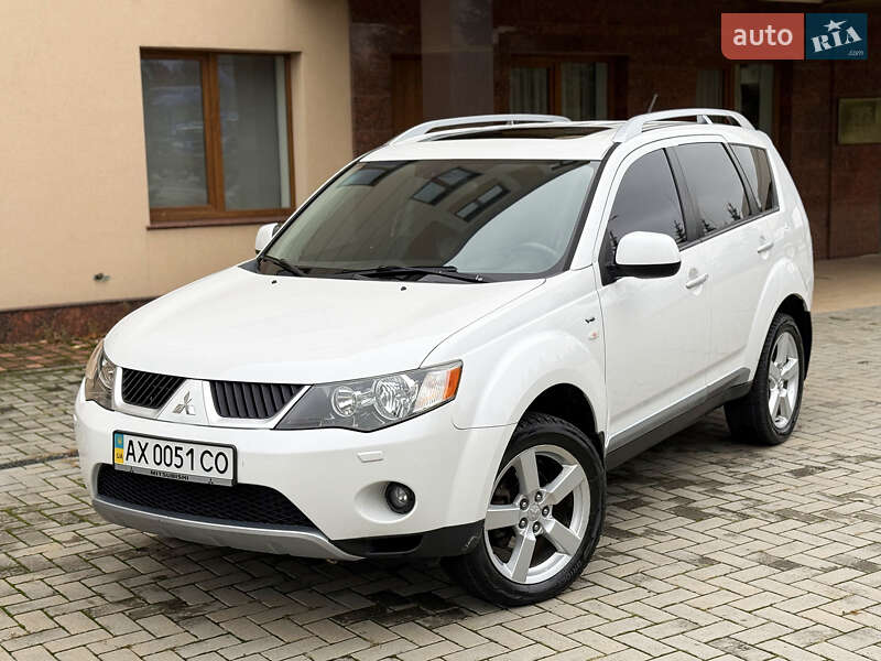 Внедорожник / Кроссовер Mitsubishi Outlander XL 2008 в Харькове