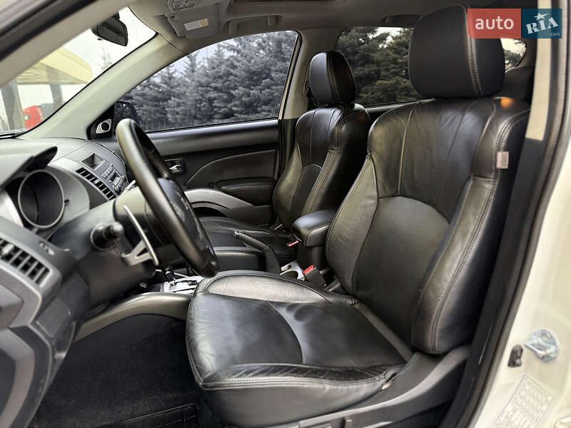 Внедорожник / Кроссовер Mitsubishi Outlander XL 2008 в Харькове