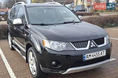 Внедорожник / Кроссовер Mitsubishi Outlander XL 2008 в Житомире
