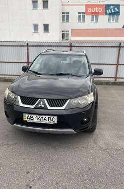 Внедорожник / Кроссовер Mitsubishi Outlander XL 2008 в Виннице