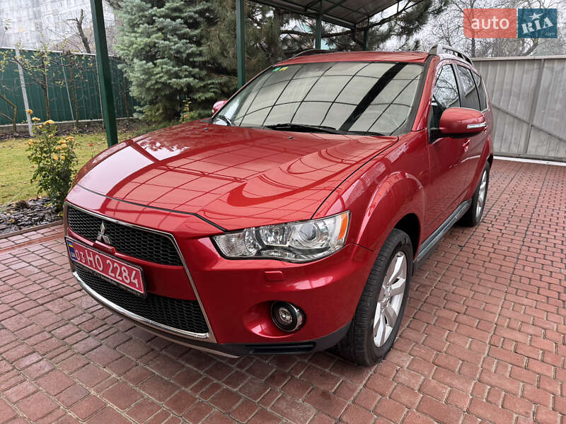 Mitsubishi Outlander XL 2012 Mitsubishi Outlander XL 2012