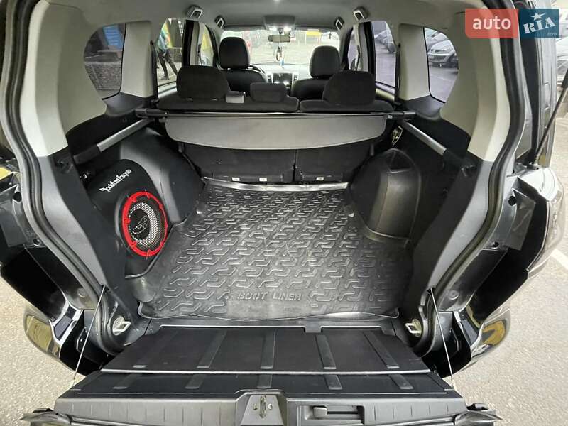 Внедорожник / Кроссовер Mitsubishi Outlander XL 2008 в Чернигове