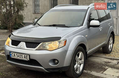 Внедорожник / Кроссовер Mitsubishi Outlander XL 2008 в Харькове