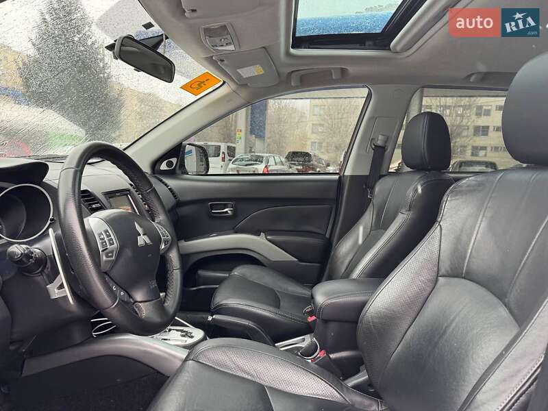 Позашляховик / Кросовер Mitsubishi Outlander XL 2008 в Одесі фото 9 Позашляховик / Кросовер Mitsubishi Outlander XL 2008 в Одесі