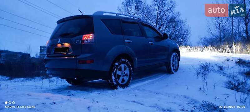 Mitsubishi Outlander XL 2007