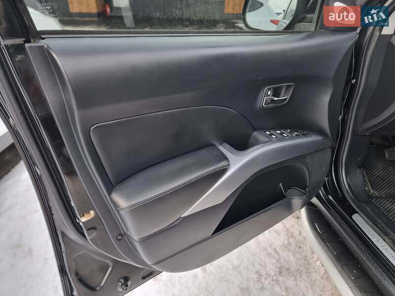 Позашляховик / Кросовер Mitsubishi Outlander XL 2008 в Вінниці