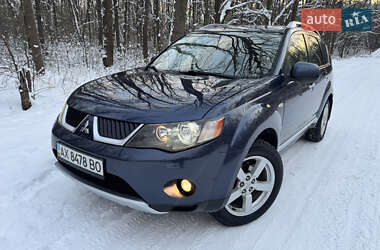 Позашляховик / Кросовер Mitsubishi Outlander XL 2008 в Харкові
