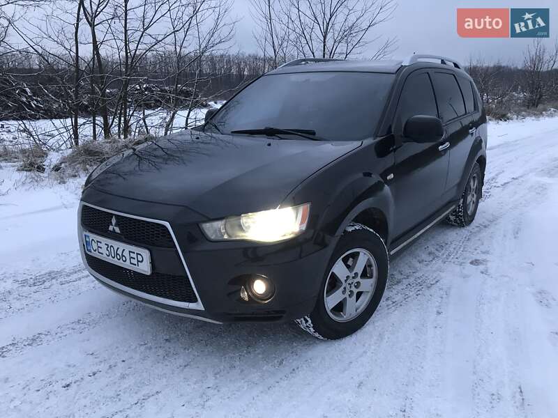 Mitsubishi Outlander XL 2010