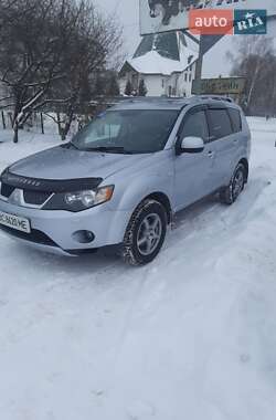 Позашляховик / Кросовер Mitsubishi Outlander XL 2008 в Шептицькому